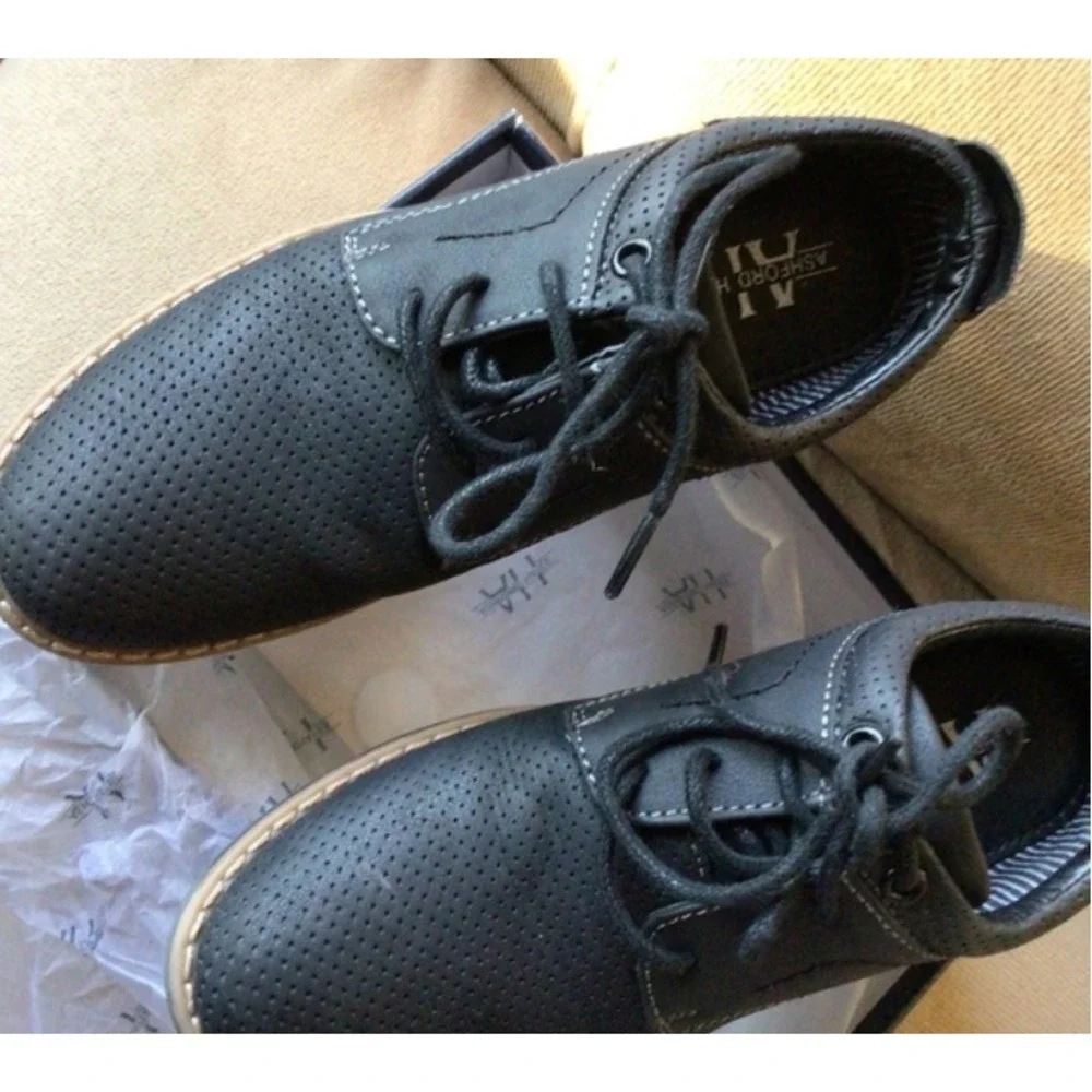 Ashford Hayes Boys Black Lace Dress Shoes – Size 10 (NWOT/NIB)